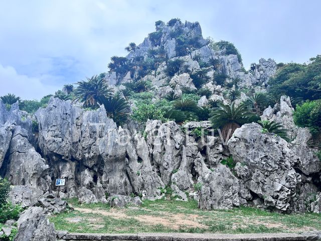 大石林山の奇岩と自然景観